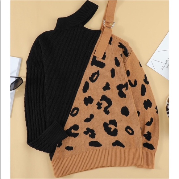🌟Last One! #51 Black/Leopard Asymmetrical Cold Shoulder Buckle Sweater * - Picture 3 of 10